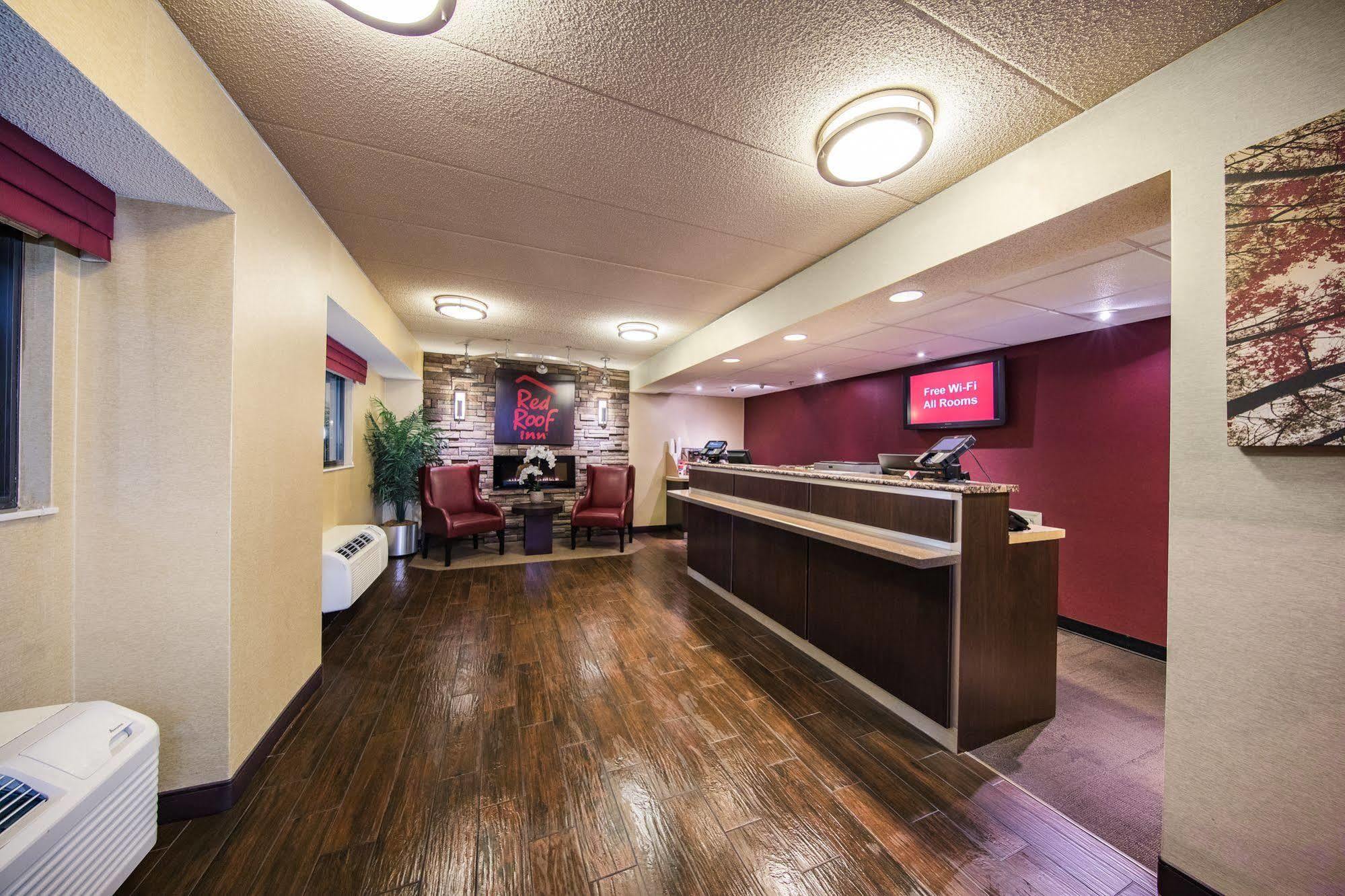 Red Roof Inn Cincinnati Northeast - Blue Ash Kültér fotó